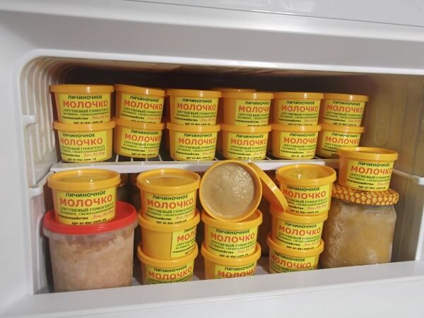 Трутневое молочко в банках Трутневое молочка - фото