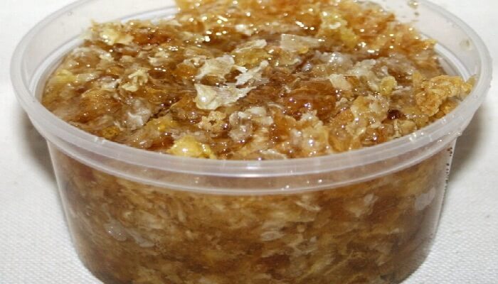 Забрус темного цвета в банке