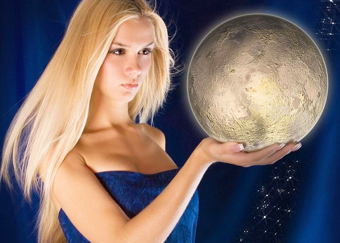luna5.jpg luna5.jpg